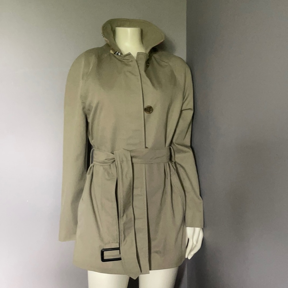 Beautiful Burberry jacket